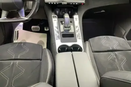 Photo 17 DS DS 7  BlueHDi 130 EAT8