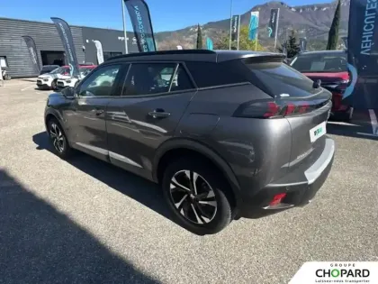 Photo 29 Peugeot 2008  PureTech 130 S&S BVM6