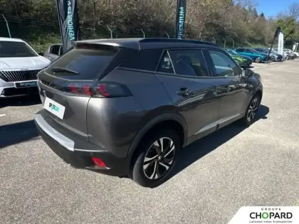 Photo 25 Peugeot 2008  PureTech 130 S&S BVM6