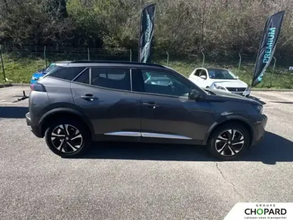 Photo 30 Peugeot 2008  PureTech 130 S&S BVM6