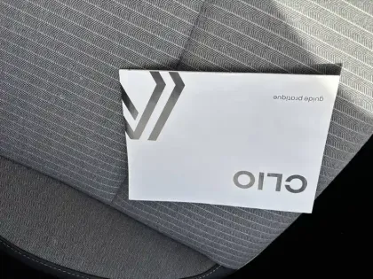 Photo 41 Renault Captur  E-Tech hybride 145