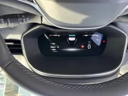 Photo 26 Renault Captur  E-Tech hybride 145