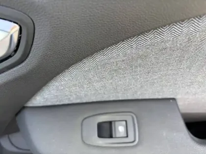 Photo 14 Renault Captur  E-Tech hybride 145