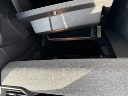 Photo 42 Renault Captur  E-Tech hybride 145