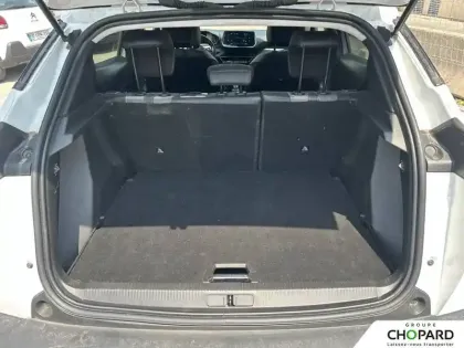 Photo 45 Peugeot 2008  BlueHDi 130 S&S EAT8