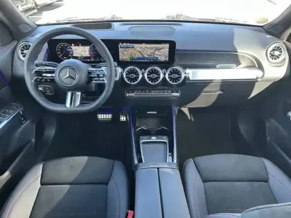 Photo 25 Mercedes GLB Gén. I (X247) Ph2 AMG Line 5