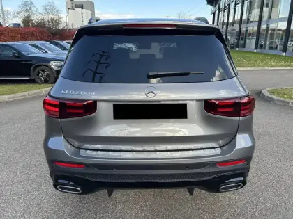 Photo 19 Mercedes GLB  200 d 8G-DCT