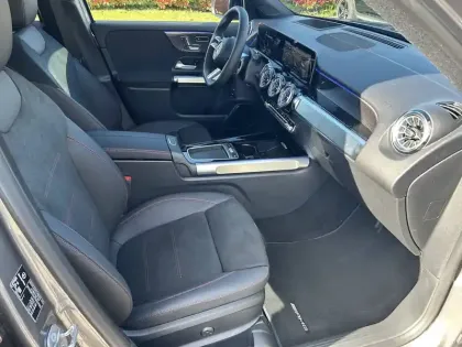 Photo 23 Mercedes GLB Gén. I (X247) Ph2 AMG Line 5