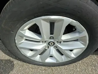 Photo 24 Renault Captur  E-Tech 145 - 21