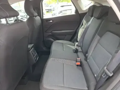 Photo 17 Renault Captur  E-Tech 145 - 21