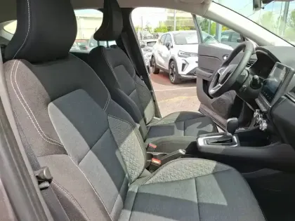 Photo 29 Renault Captur  E-Tech 145 - 21