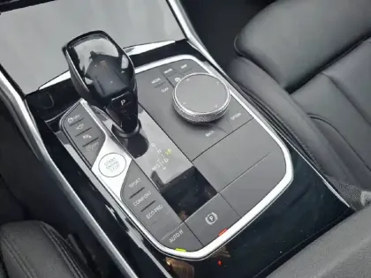 Photo 47 BMW Serie 3 Gén. VII (G20) Ph1 Edition Sport 4