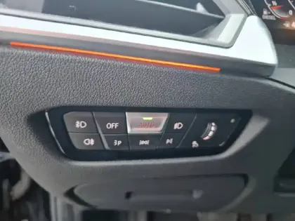 Photo 27 BMW Serie 3 Gén. VII (G20) Ph1 Edition Sport 4