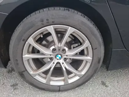 Photo 69 BMW Serie 3 Gén. VII (G20) Ph1 Edition Sport 4