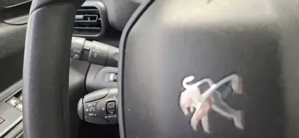 Photo 24 Peugeot Partner  FOURGON STANDARD 650 KG BLUEHDI 100 S&S BVM5