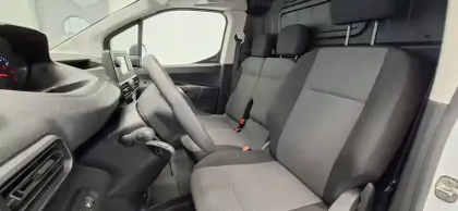 Photo 8 Peugeot Partner  FOURGON STANDARD 650 KG BLUEHDI 100 S&S BVM5