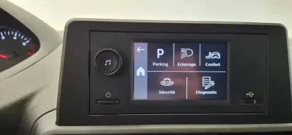 Photo 28 Peugeot Partner  FOURGON STANDARD 650 KG BLUEHDI 100 S&S BVM5