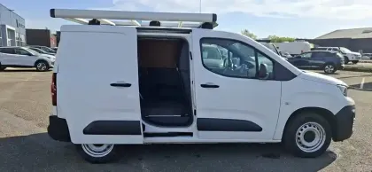 Photo 12 Peugeot Partner  FOURGON STANDARD 650 KG BLUEHDI 100 S&S BVM5