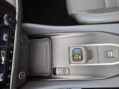 Photo 23 Nissan Qashqai Gén. II (J11) Ph2 Tekna 5