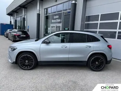 Photo 110 Mercedes GLA  200 d 8G-DCT