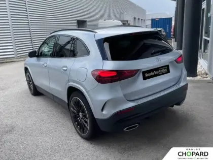 Photo 108 Mercedes GLA  200 d 8G-DCT