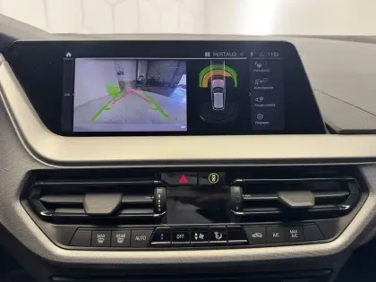 Photo 26 BMW Serie 1 118i 136 ch DKG7