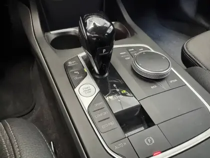 Photo 39 BMW Serie 1 118i 136 ch DKG7