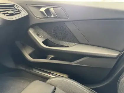 Photo 43 BMW Serie 1 118i 136 ch DKG7