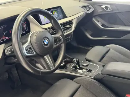 Photo 5 BMW Serie 1 118i 136 ch DKG7