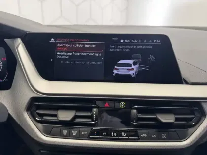 Photo 35 BMW Serie 1 118i 136 ch DKG7