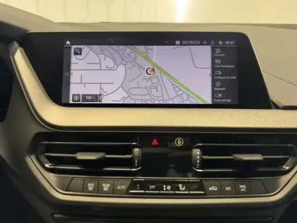 Photo 25 BMW Serie 1 118i 136 ch DKG7