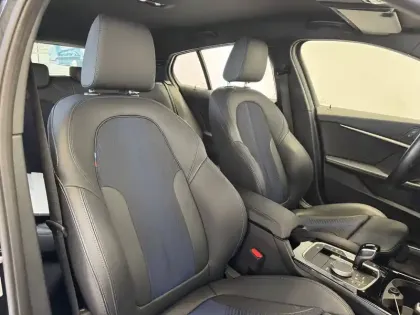 Photo 15 BMW Serie 1 118i 136 ch DKG7