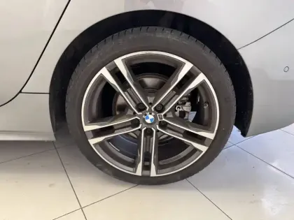 Photo 11 BMW Serie 1 118i 136 ch DKG7