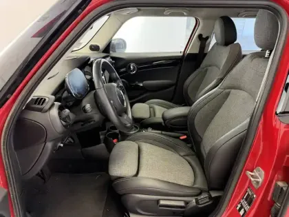 Photo 6 Mini Mini Hatch 5 Portes Cooper 136 ch DKG7