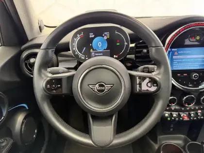 Photo 8 Mini Mini Hatch 5 Portes Cooper 136 ch DKG7