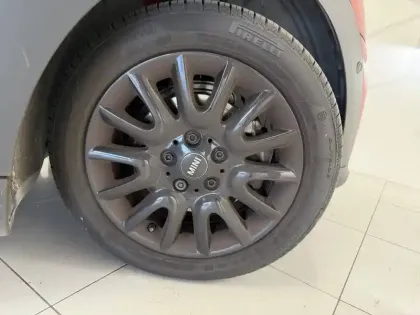 Photo 15 Mini Mini Hatch 5 Portes Cooper 136 ch DKG7