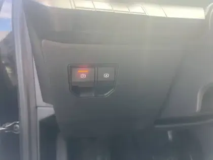 Photo 33 Renault Megane  E-Tech EV60 220 ch super charge