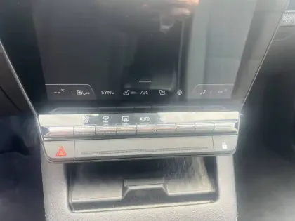 Photo 37 Renault Megane  E-Tech EV60 220 ch super charge