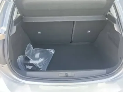 Photo 20 Opel Corsa  Electrique 136 ch & Batterie 50 kWh
