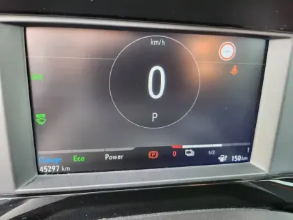 Photo 16 Opel Mokka  Electrique 136 ch & Batterie 50 kWh