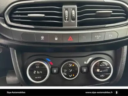 Photo 21 Fiat Tipo Gén. II Ph2 MY23 Cross 5