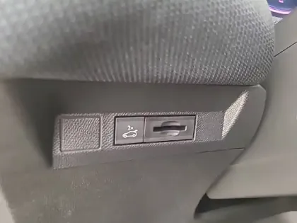 Photo 23 Citroën C5 aircross  Hybride 145 ch e-DCS6