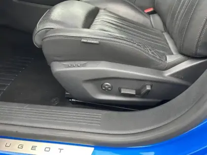 Photo 106 Peugeot 308  PHEV 225 e-EAT8