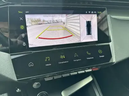 Photo 17 Peugeot 308  PHEV 225 e-EAT8