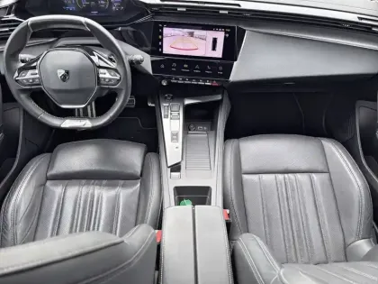 Photo 65 Peugeot 308  PHEV 225 e-EAT8