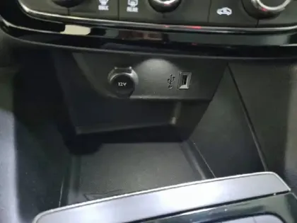 Photo 92 Opel Mokka  Electrique 136 ch & Batterie 50 kWh