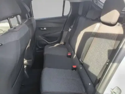 Photo 11 Peugeot 208  Hybrid 110 ch e-DCS6