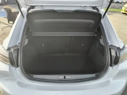 Photo 5 Peugeot 208  Hybrid 110 ch e-DCS6