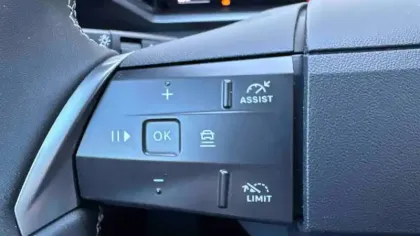 Photo 39 Opel Grandland  1.2 Turbo Hybrid 145 ch e-DCT6