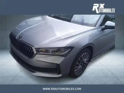 Photo 12 Skoda Superb Gén. IV Ph1 Laurin & Klement 5